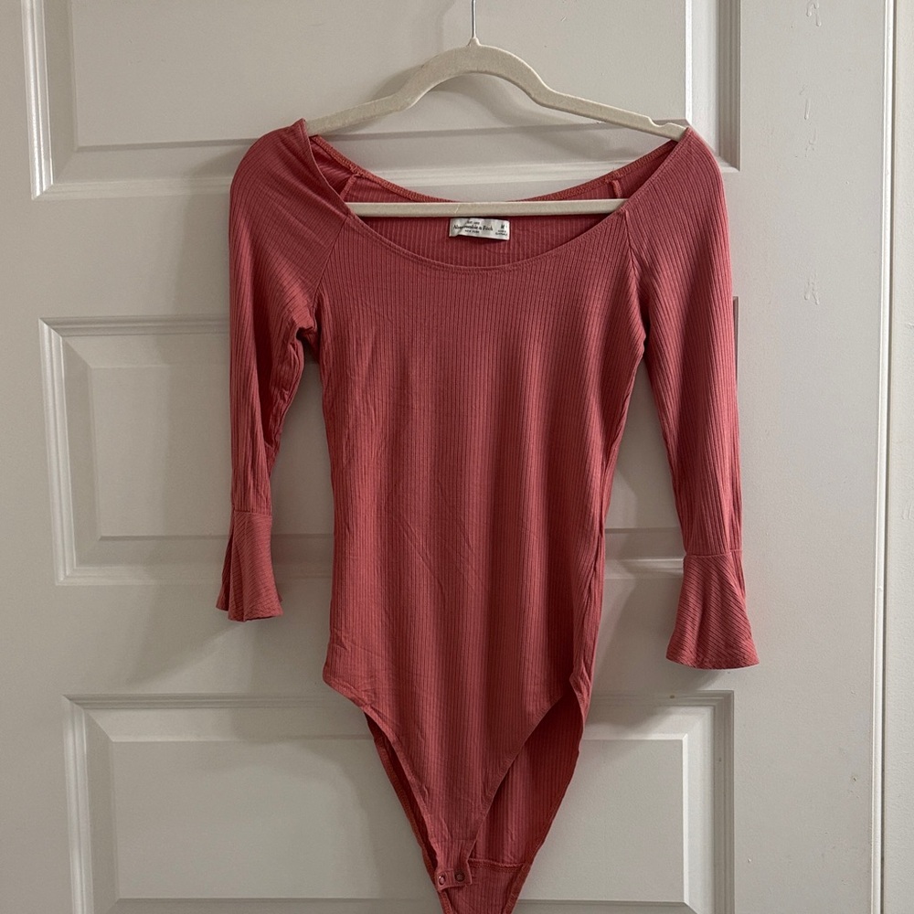 Abercrombie and Fitch  Ribbed Pink Bodysuit